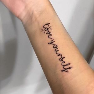 Meet your Posher, Kassandra